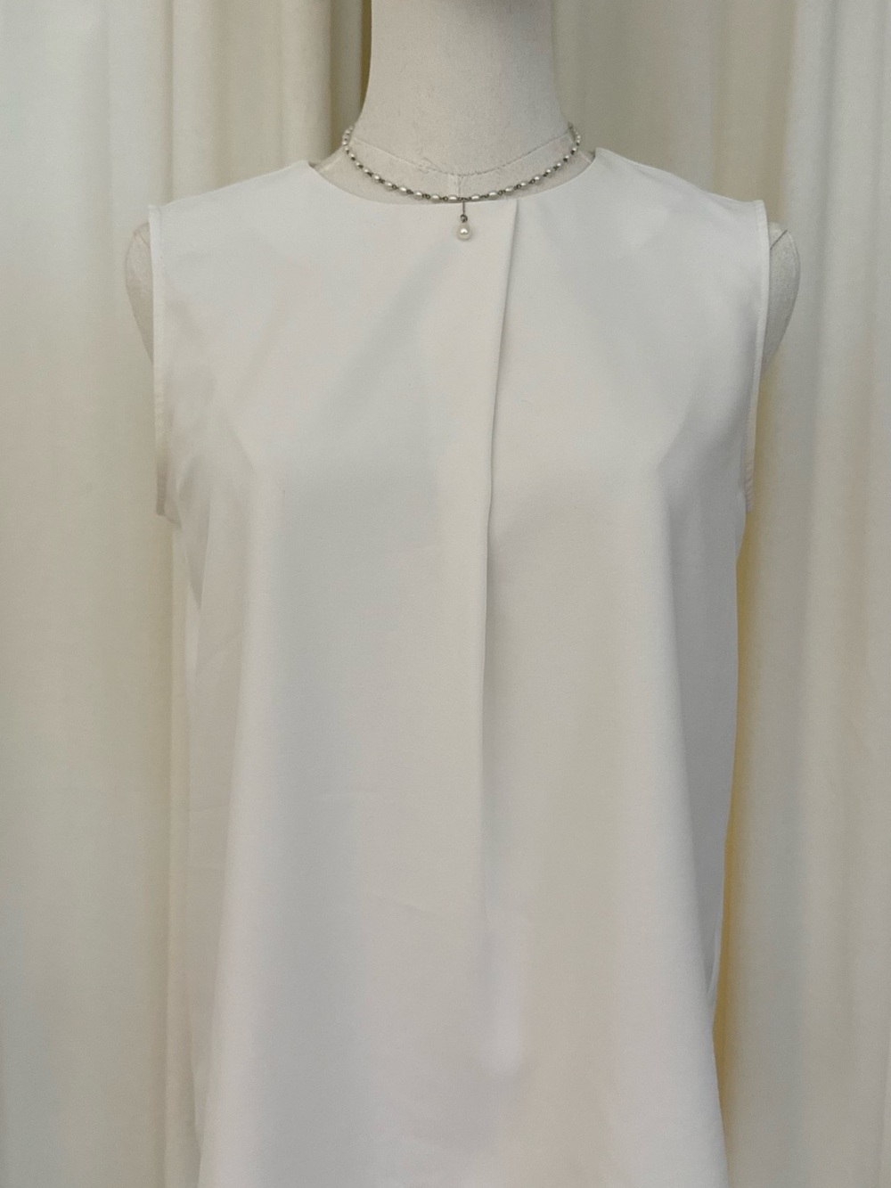 Uniqlo White Women's Blouse
